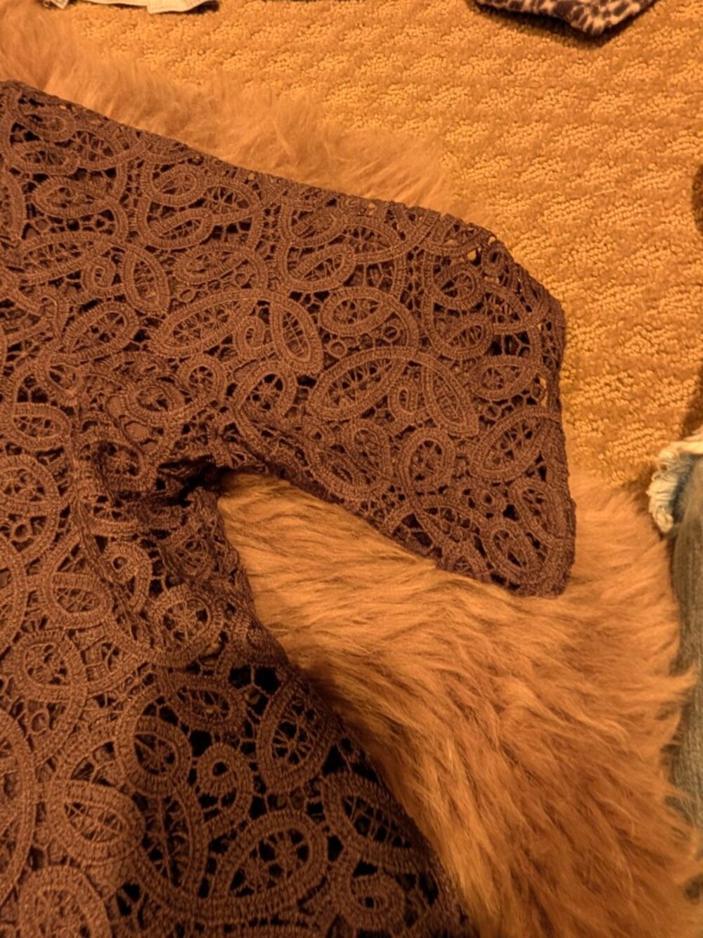 GREY LACE TOP ! - Picture 4 of 5